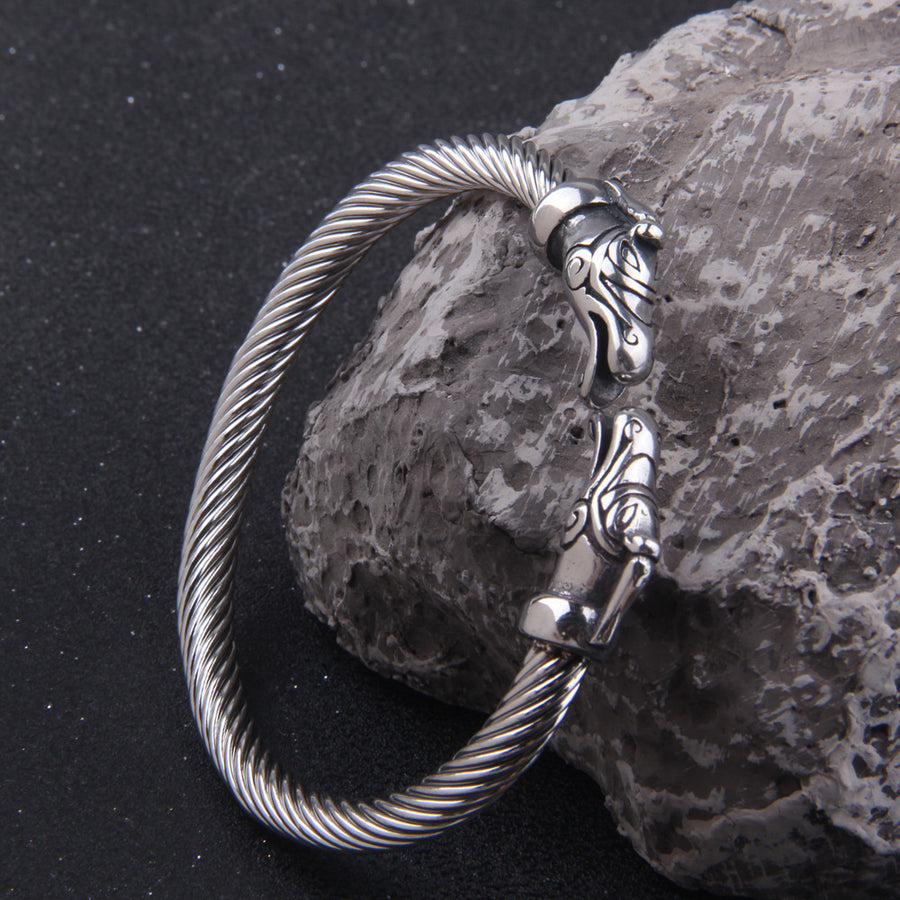 Fashionable Double-Snake-Head Stainless Steel Bracelet