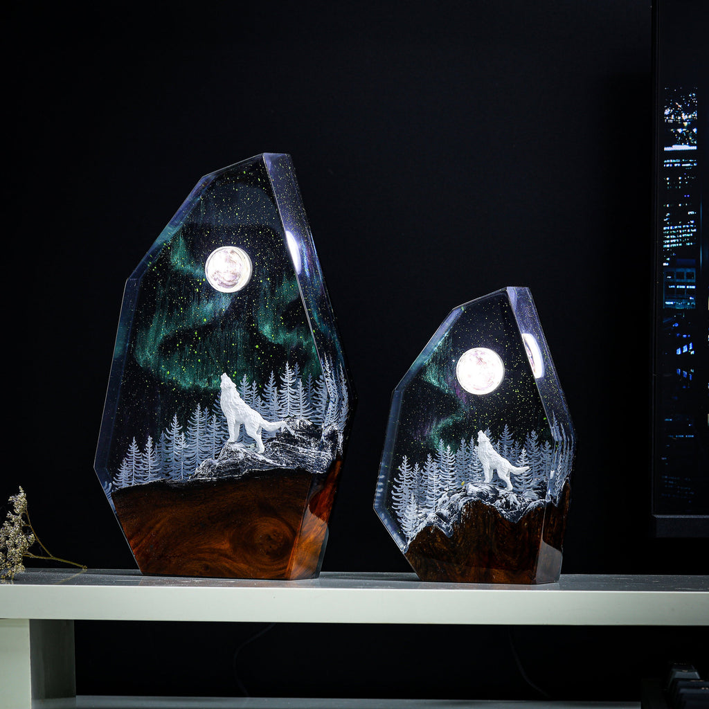 Northern Lights Snow Wolf Lamp - Creative Mood Lamp Design