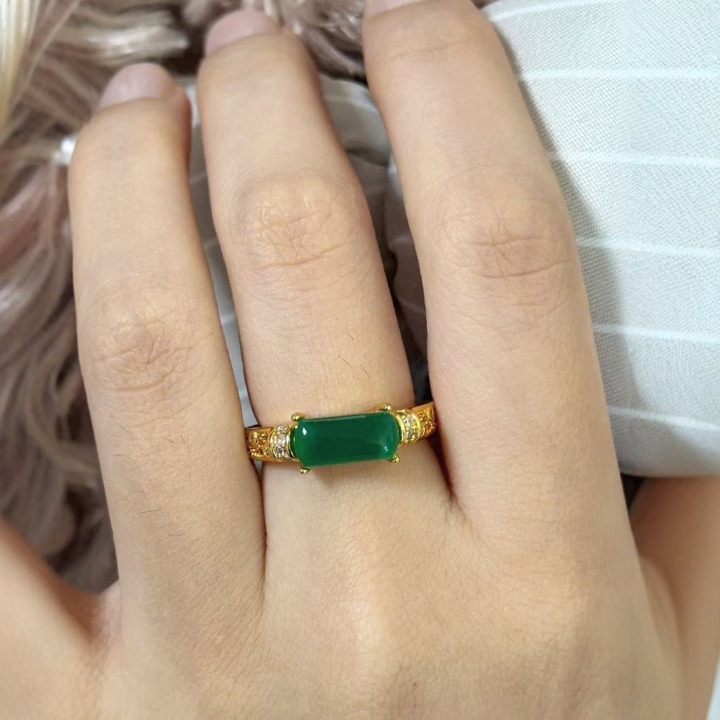 Natural Hetian Jade Cabochon Vintage End Design Ring