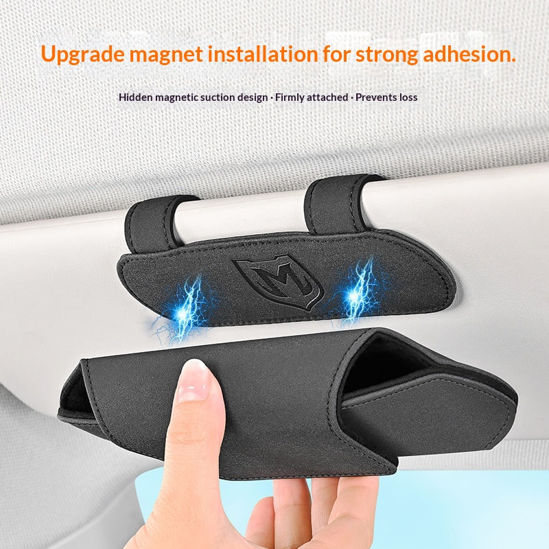 Car-mounted Magnetic Glasses Case Clip - Stylish Banana Clip