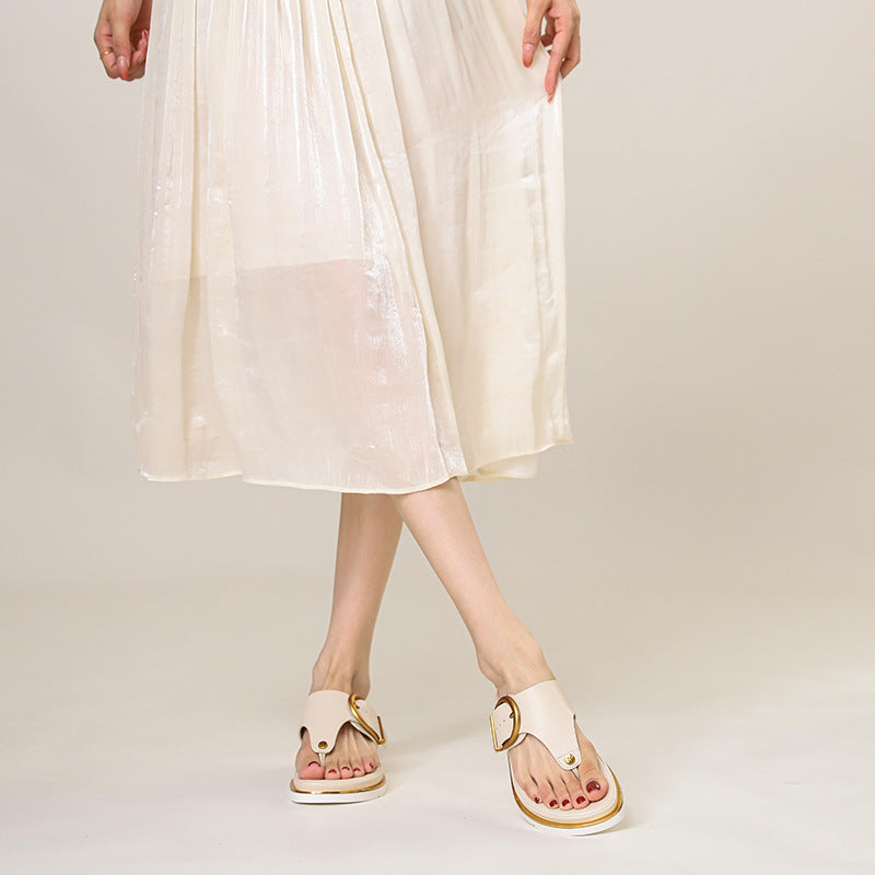 Simple Comfortable Soft-soled Non-slip Thick-sole Beach Flip-flops