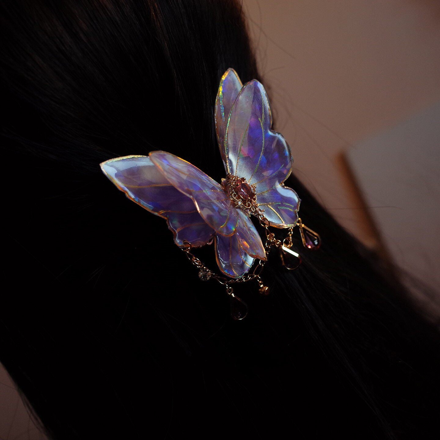 Retro Tassel-decorated Laser-effect Purple Butterfly Hair Clip