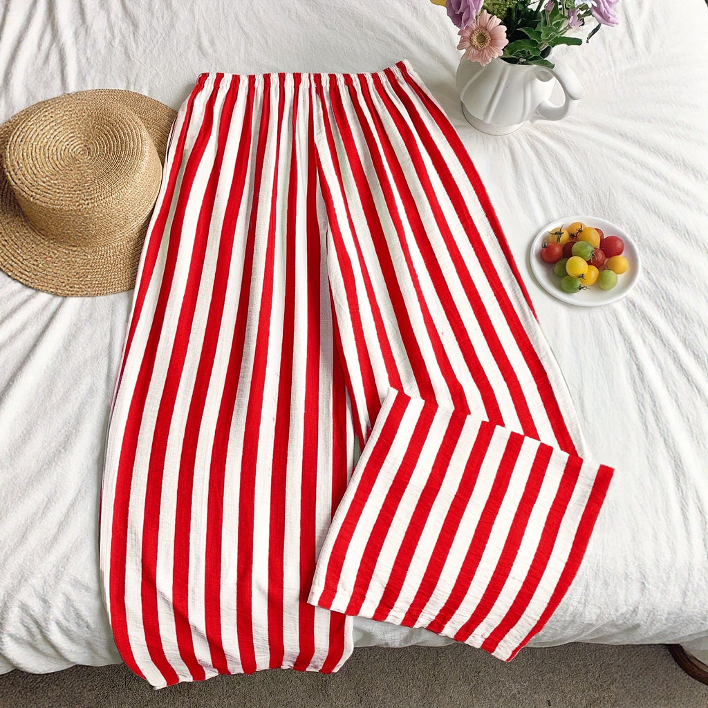 Red and White Striped Wide-Leg Pants for Casual Wear