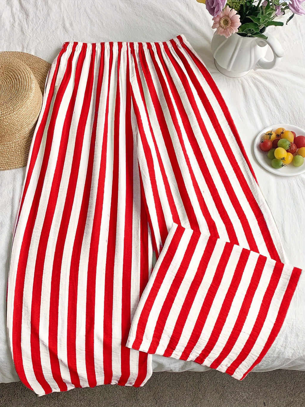 Red and White Striped Wide-Leg Pants for Casual Wear