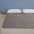 All-Season Non-Slip Weighted Blanket with Bed Pads