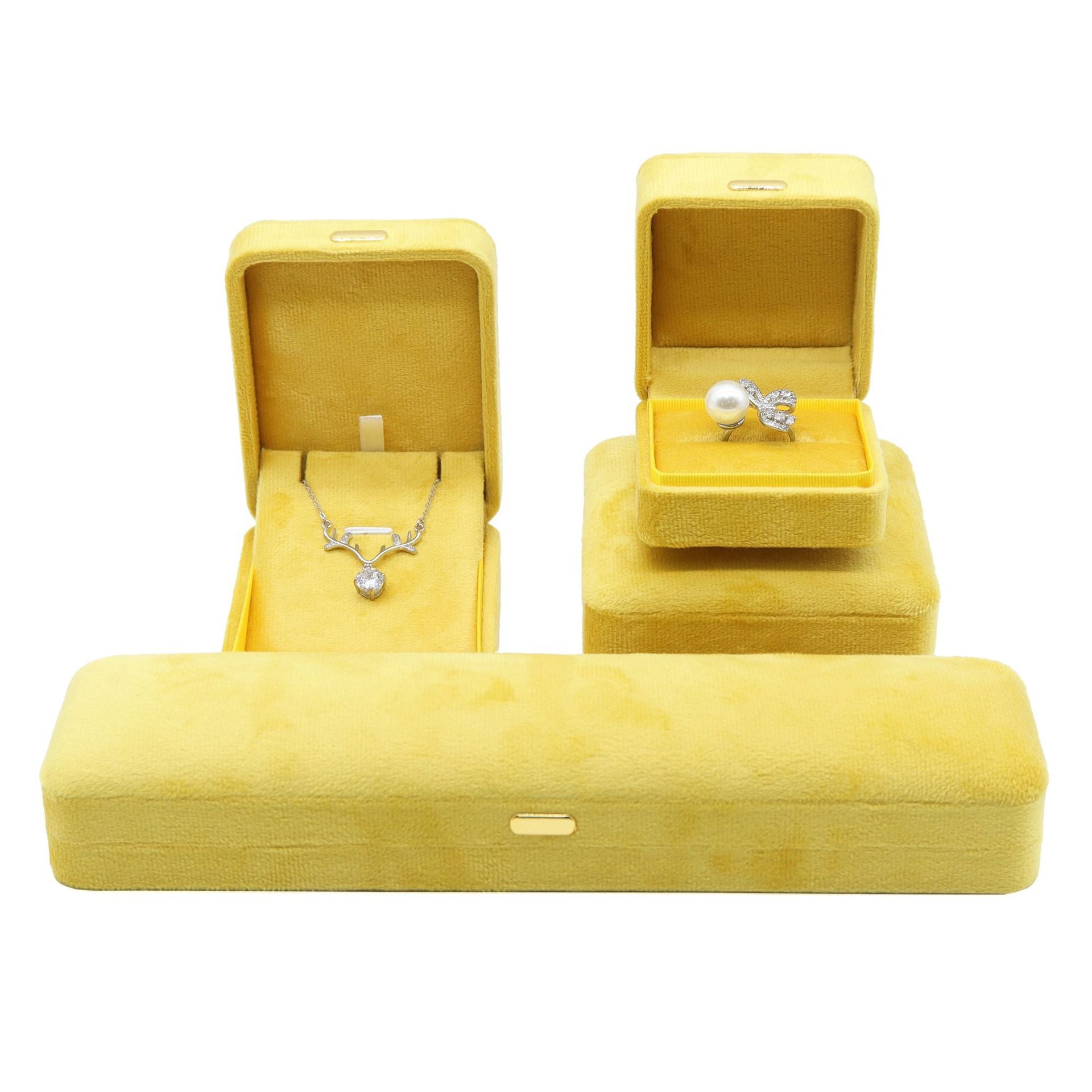 High-end Velvet Jewelry Box for Elegant Necklace Storage