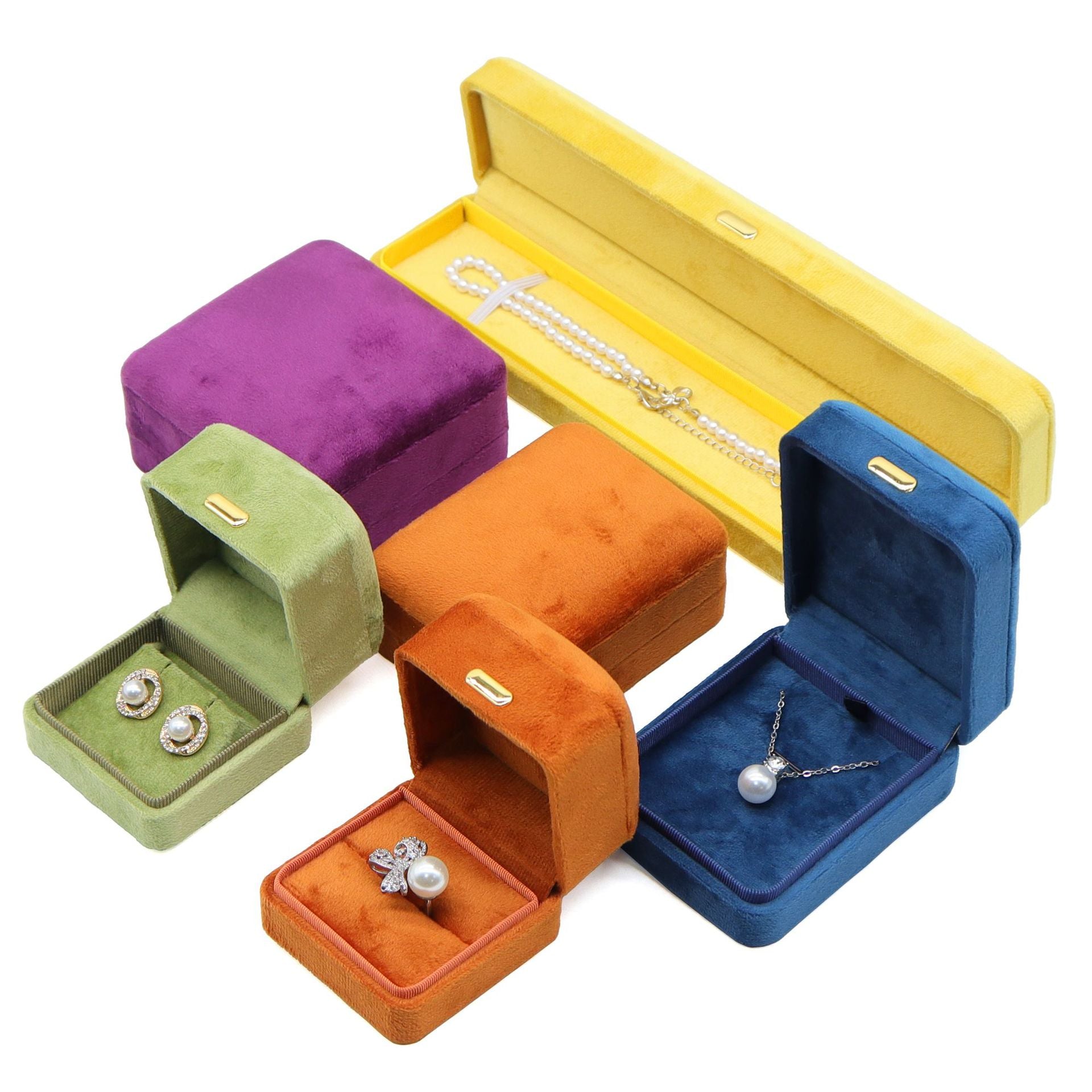 High-end Velvet Jewelry Box for Elegant Necklace Storage