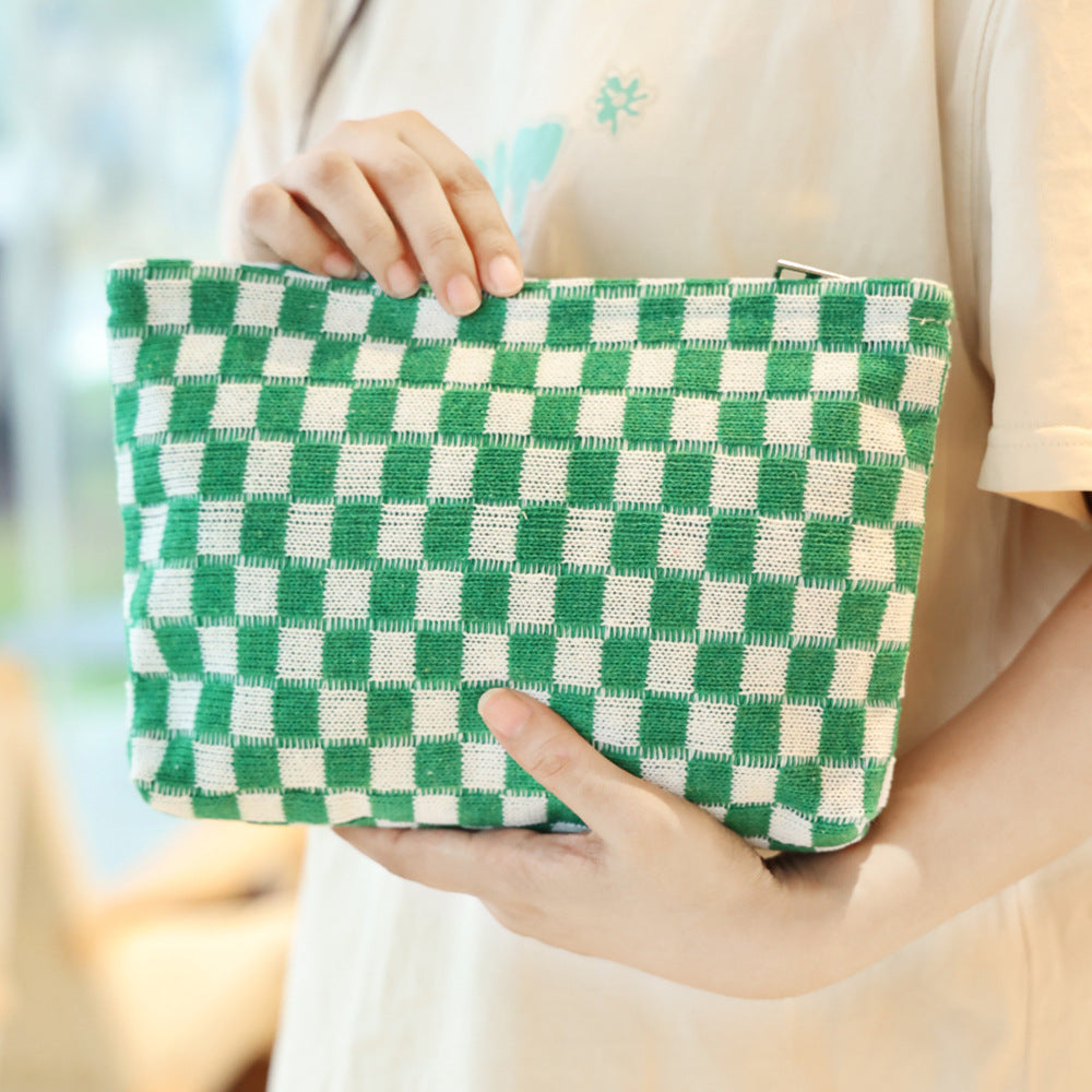 Large-capacity Yarn Checkerboard Makeup Bag | Toiletry Bag