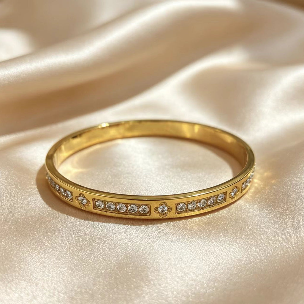 Light-luxury Diamond-studded Bracelet for Women