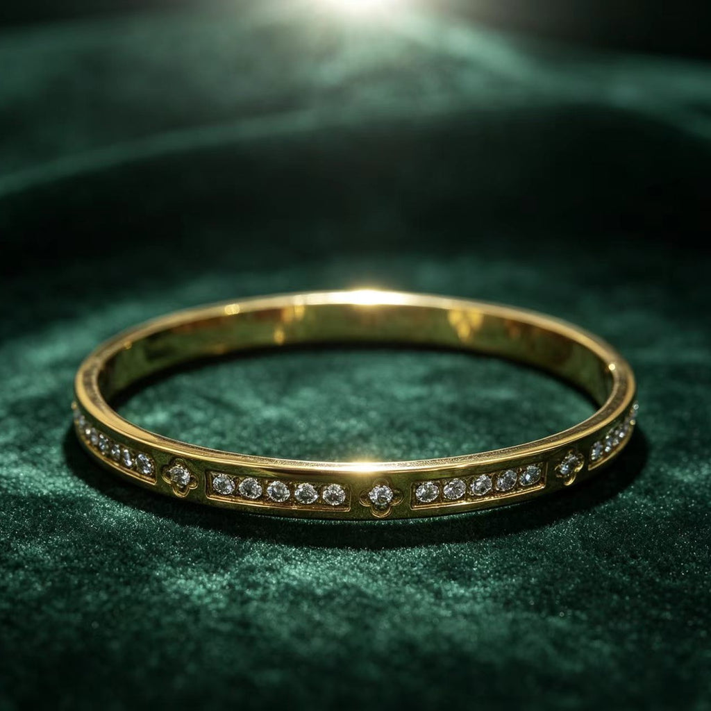 Light-luxury Diamond-studded Bracelet for Women