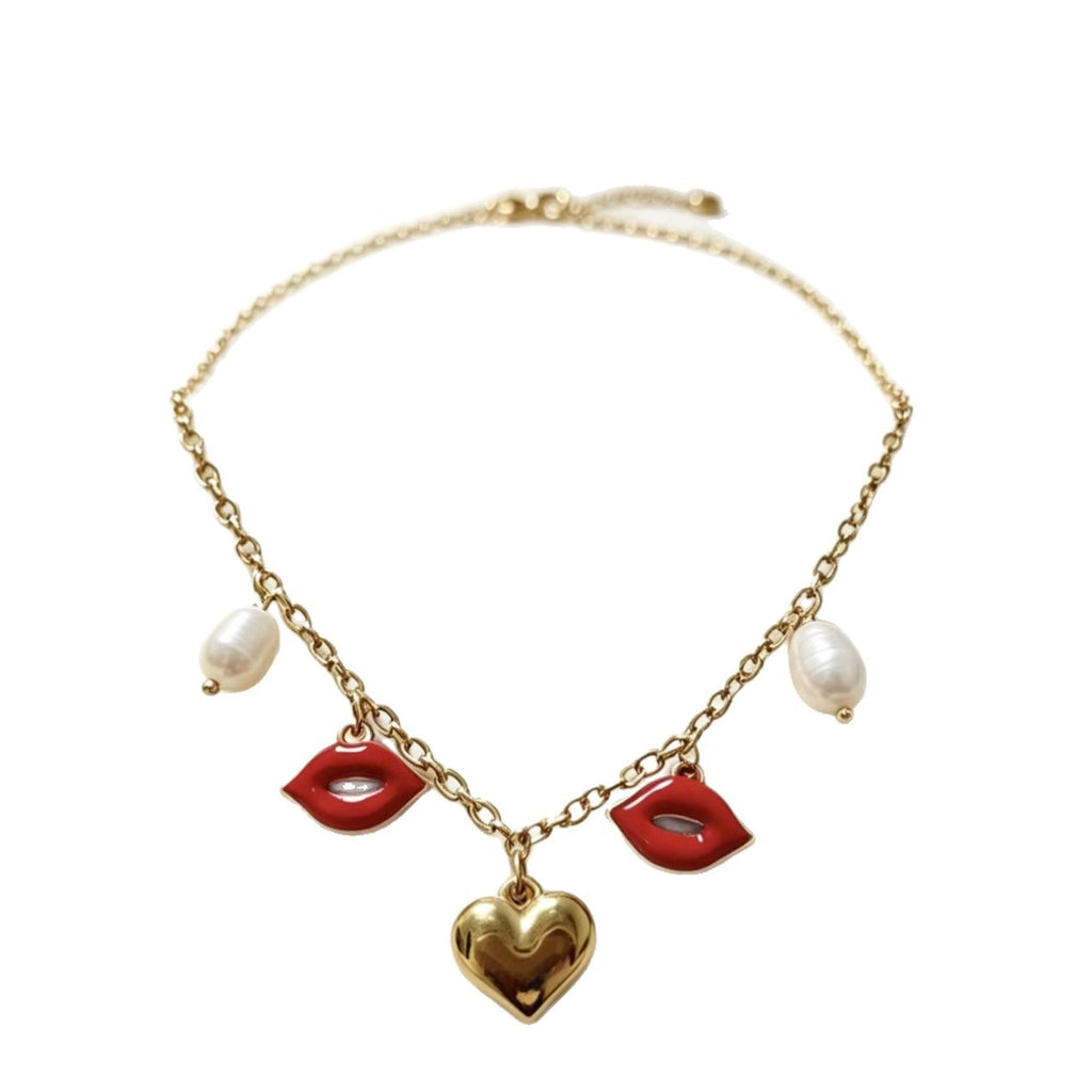 Fashionable Clavicle Chain Necklace with Heart Pendant