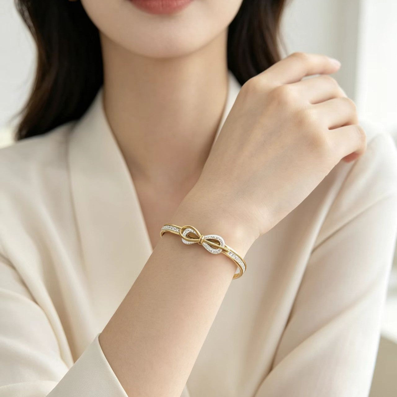 Fashion Titanium Steel Bowknot Bracelet for Women