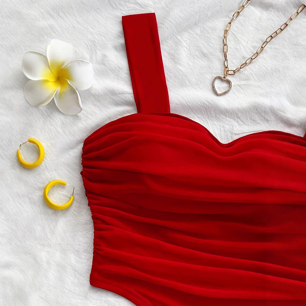 Womens Fashionable and Sexy Cinched-At-The-Waist Tube Top Set
