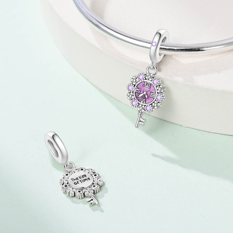 Retro Heart Lock Key Pendant Accessory for Unique Style