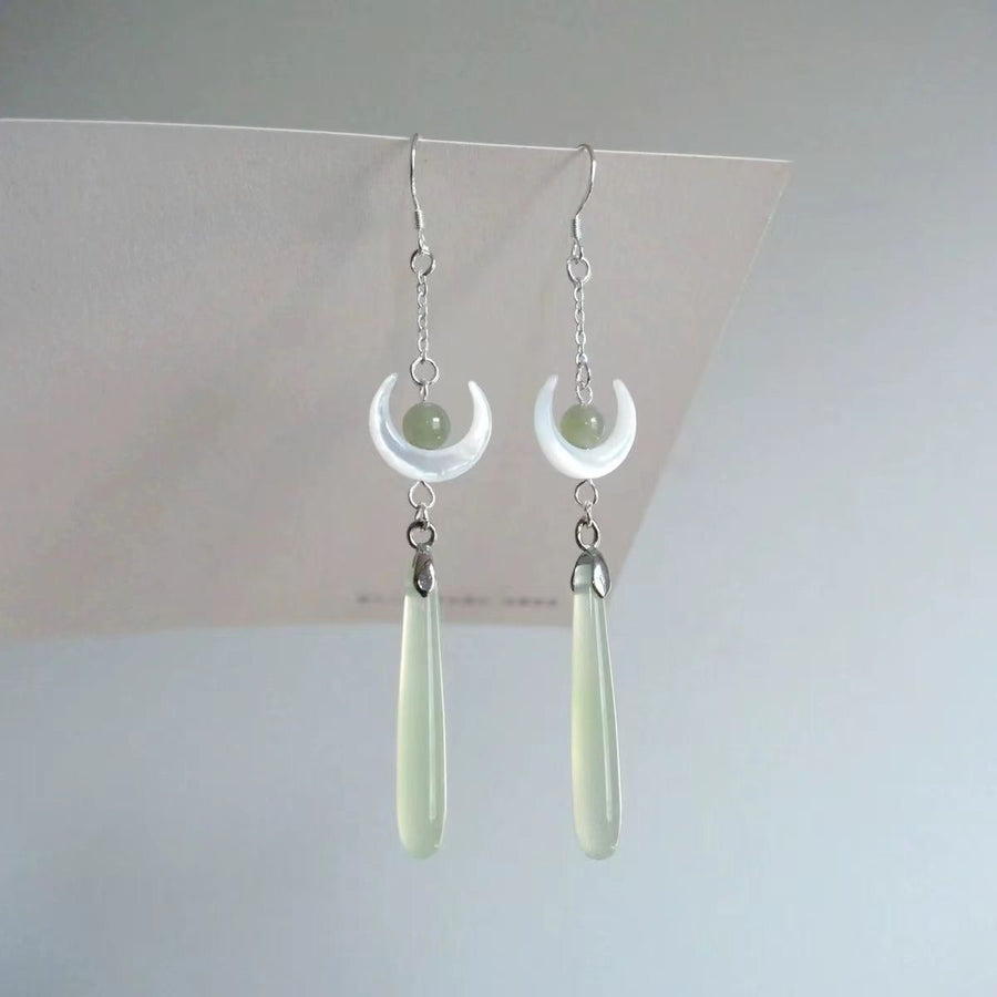 Elegant Hetian Jade Moon-shaped Earrings - Light Green Style