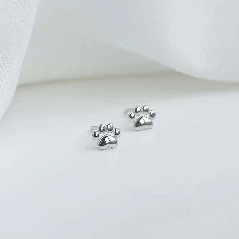 S999 Sterling Silver Cat Paw Print Stud Earrings for Women