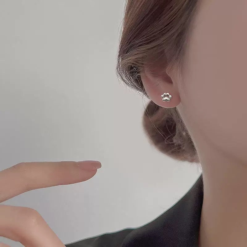 S999 Sterling Silver Cat Paw Print Stud Earrings for Women