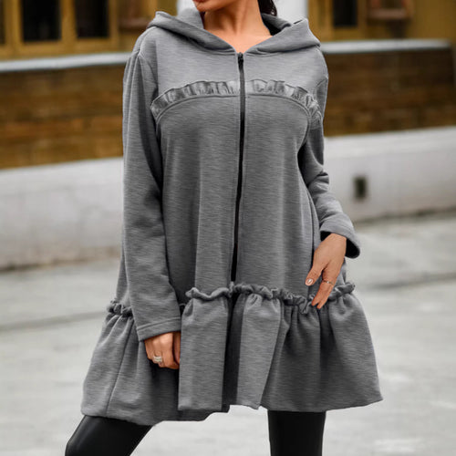 Autumn-style hoodie with wooden earflaps and slanted hem