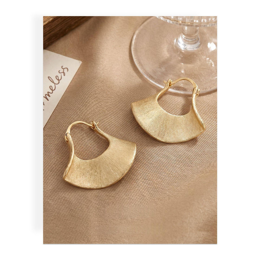 Handcrafted Wire-Drawing Fan-Shaped Metal Earrings