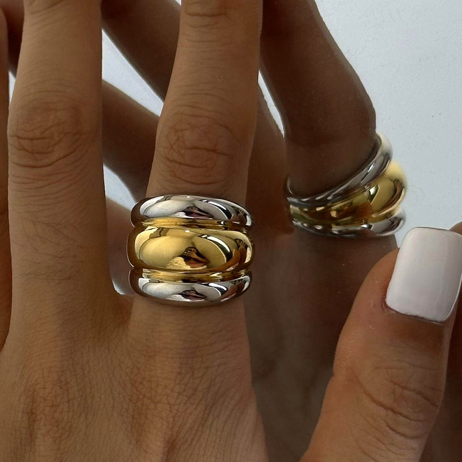 Stainless Steel Exaggerated Vintage Ring Holder Accessory