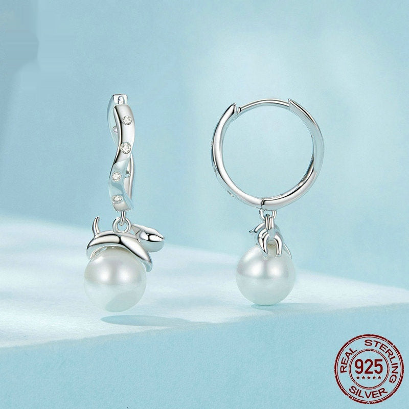 S925 Sterling Silver Cat Shape Pearl Ear Clips - Trendy Sectioning Clips
