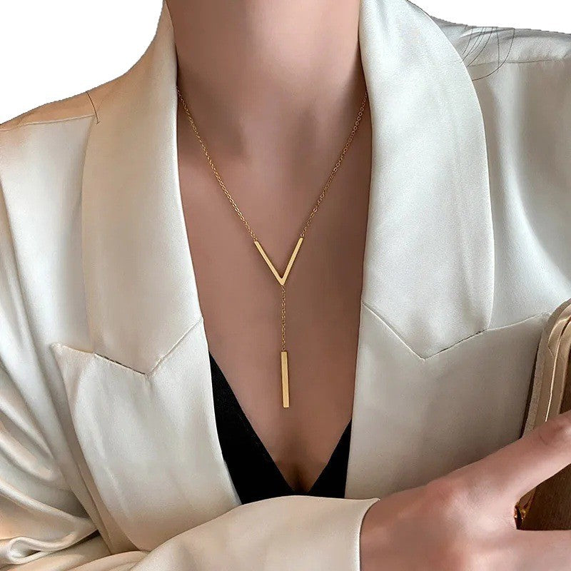 Versatile V-shaped Women's Necklace for Every Occasion