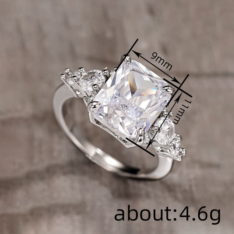 Elegant Palace-style Promise Ring for Women - Timeless Beauty