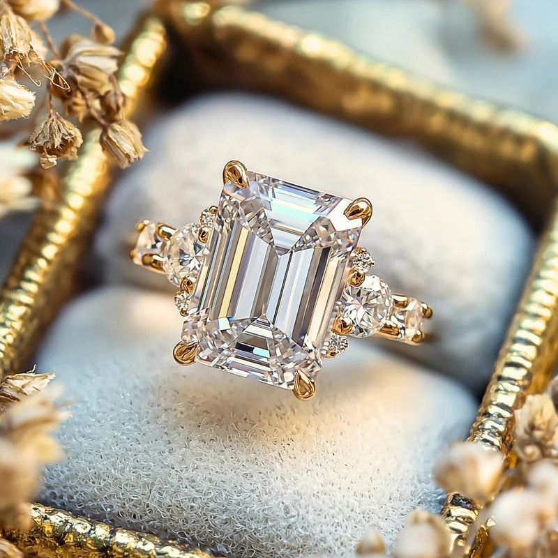 Elegant Palace-style Promise Ring for Women - Timeless Beauty