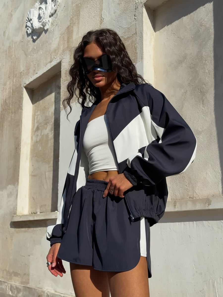 Fashionable Loose-fit Color-block Long-sleeve Top And Shorts Set