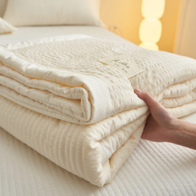 MUJI-style Summer Cooling Washable Quilt for Comfort