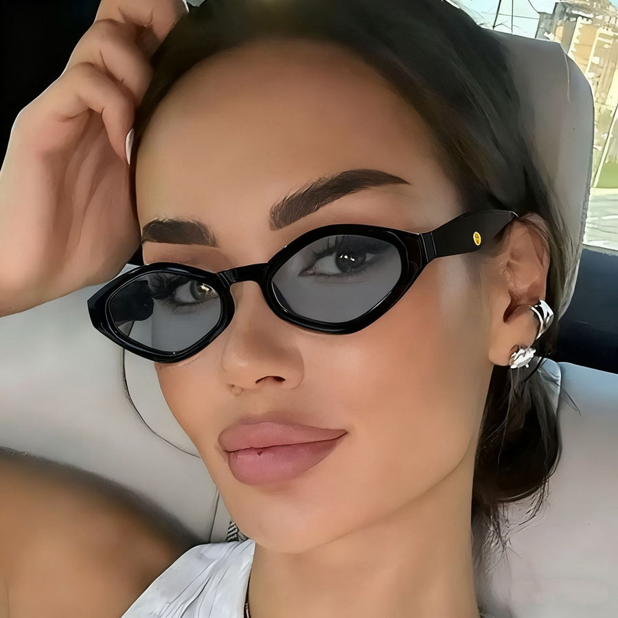 Diamond-Shaped Small-Frame Oversized Sunglasses