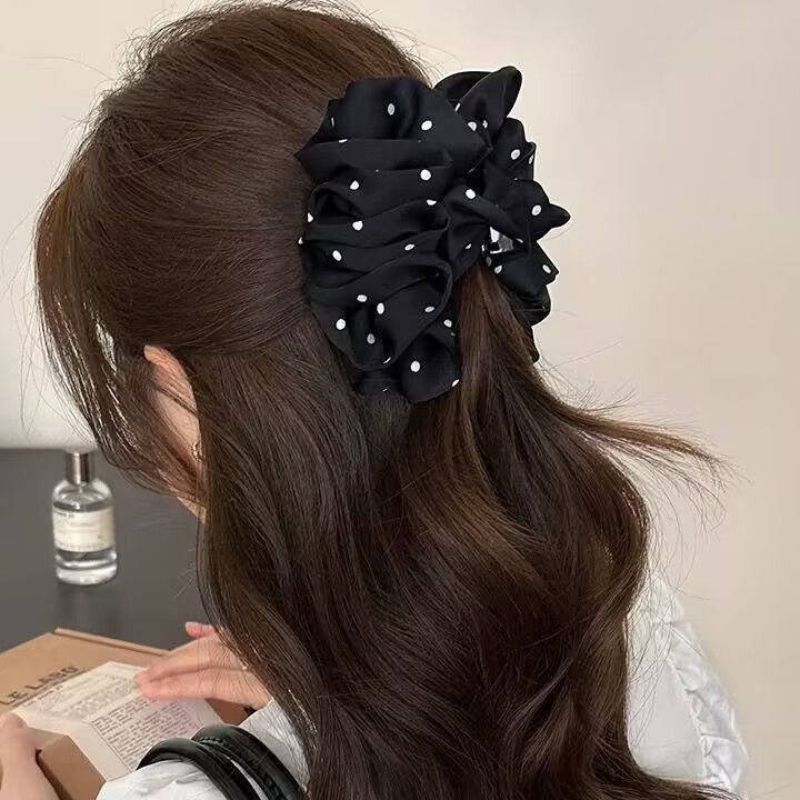 Pleated Fluffy Cloud-shaped Claw Clip with Polka Dots
