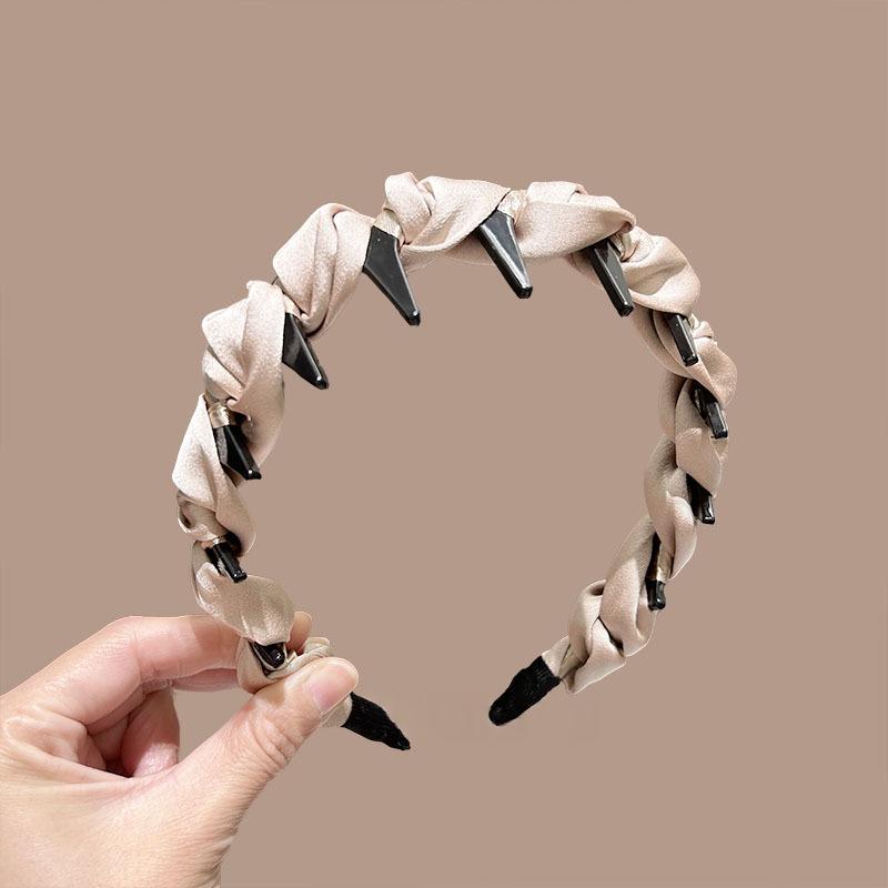 Ruffled Trim Headband with Teeth - Non-Slip Hair Hoop
