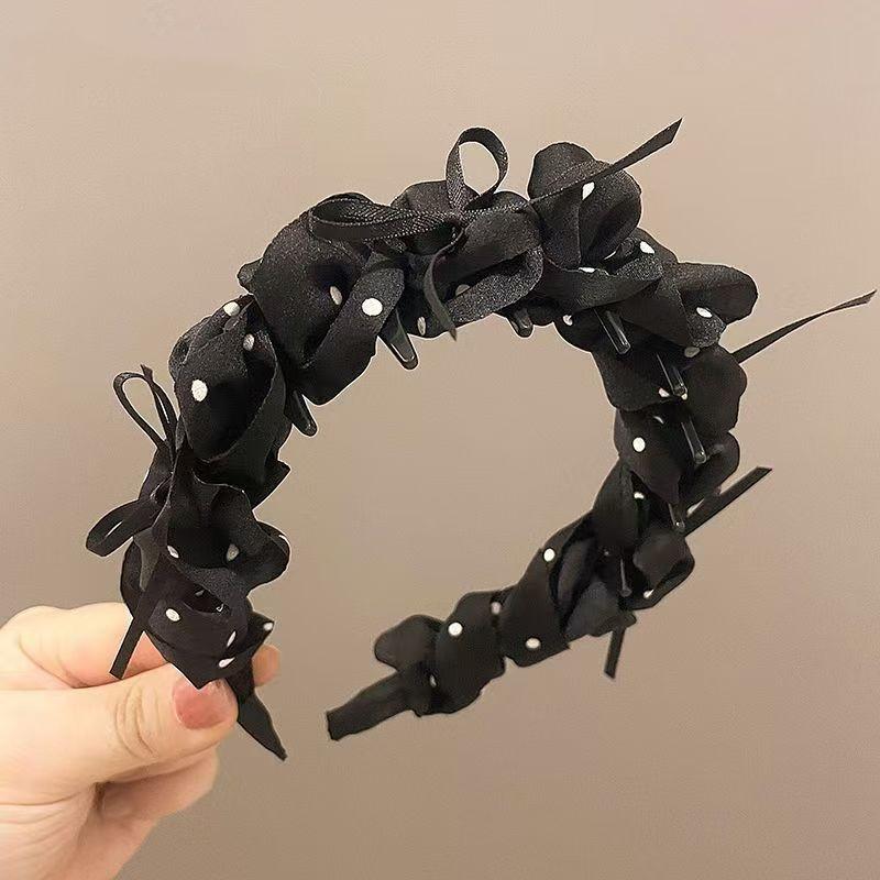 Ruffled Trim Headband with Teeth - Non-Slip Hair Hoop