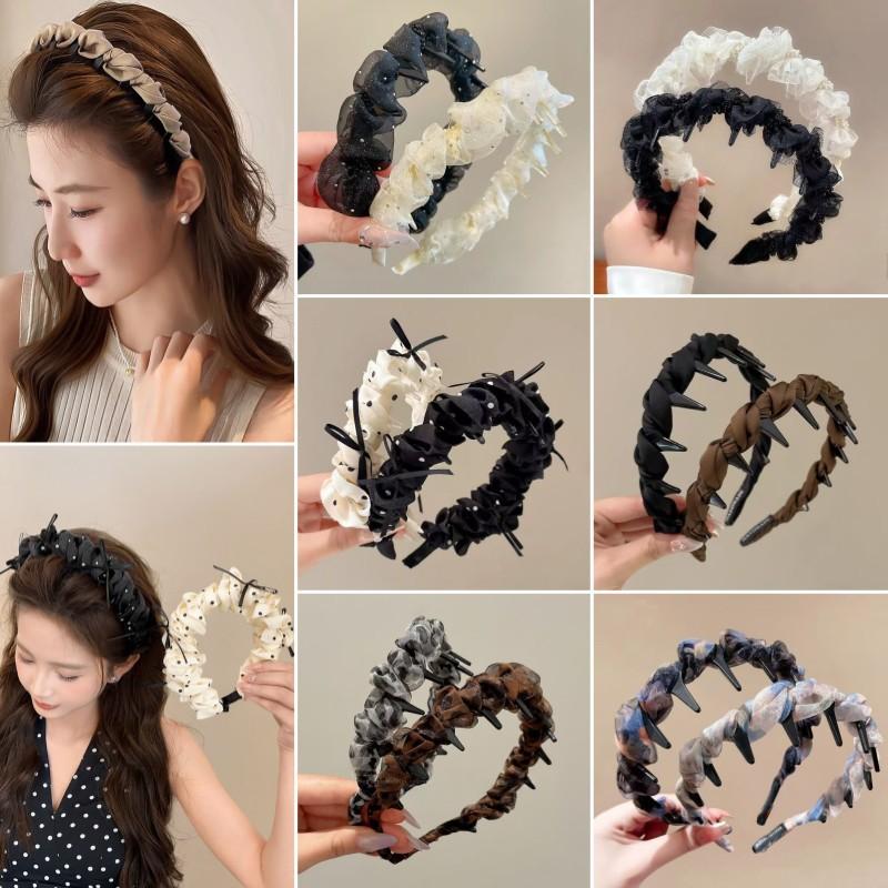 Ruffled Trim Headband with Teeth - Non-Slip Hair Hoop