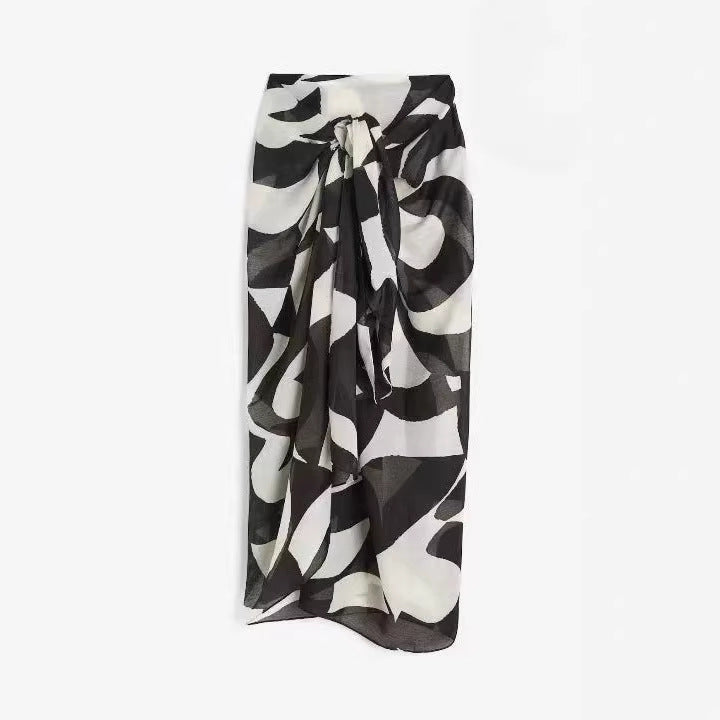 Womens Beach Vacation Chiffon Skirt in Black and White Print