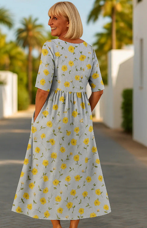 Fashionable Large Wide-cut Women's Dress with Digital Print