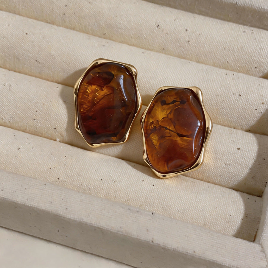 Silver Needle Pleated Resin Oval Minimalist Earrings