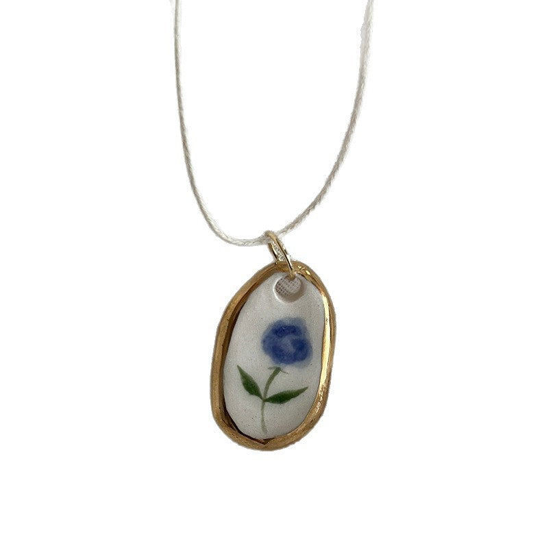 Retro-style Rabbit And Floral Print Pendant Necklace