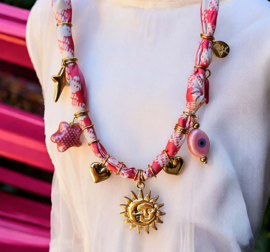 Fashionable Instagram-Style Silk Scarf Necklace