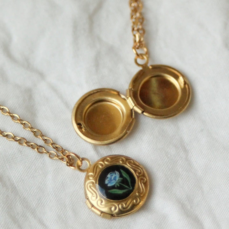 Loving-heart Hinged Oil-drop Photo Album Pendant Necklace