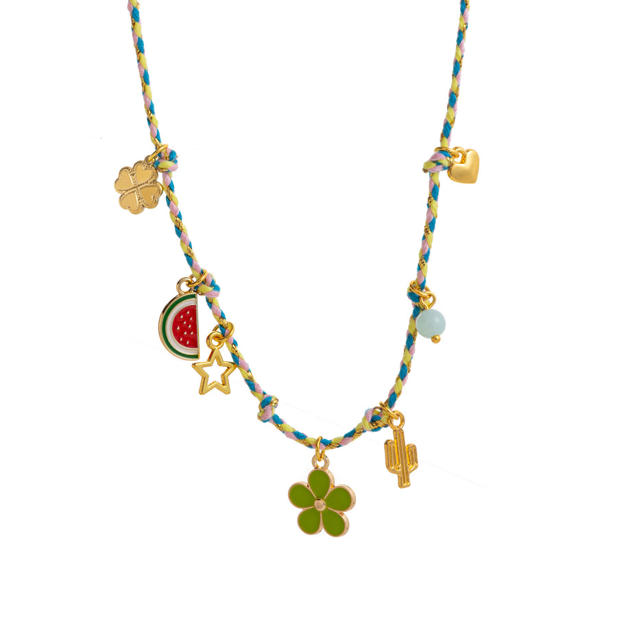 Fashionable 18K Gold Letter Necklace for Every Occasion