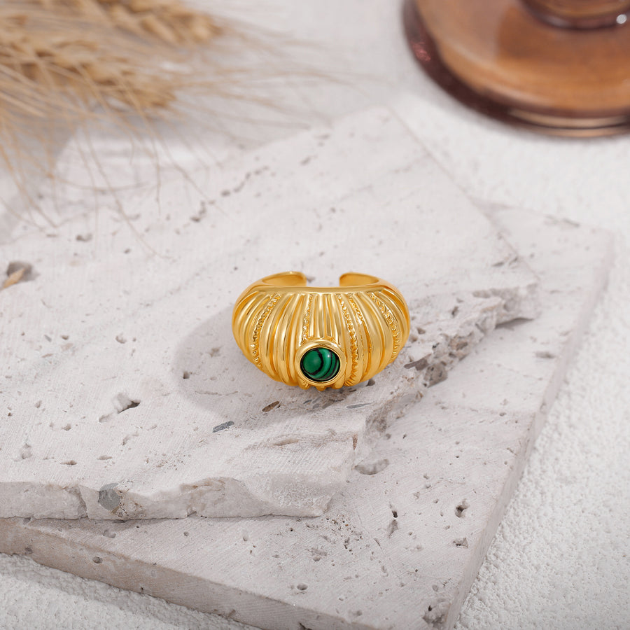 18K Gold Malachite Ring for Women - Elegant & Unique