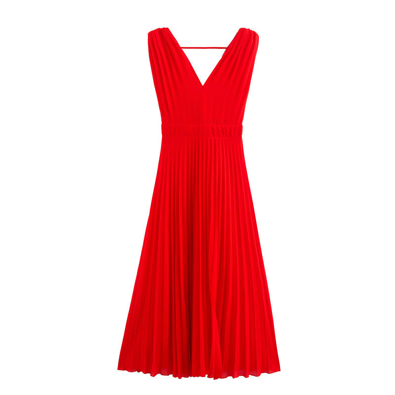 Womens Minimalist Pleated Midi Dress for Effortless Style