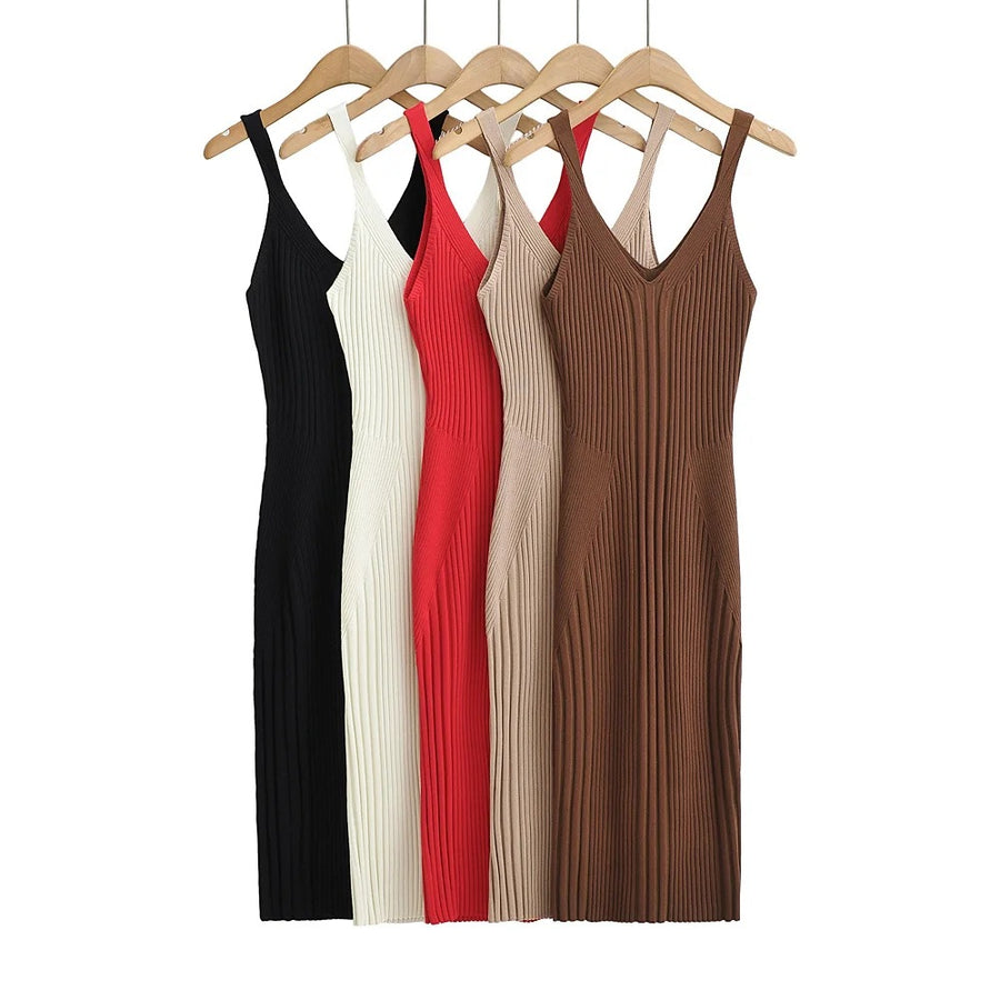 Sweet and Sexy Strap Dress Waist-Cinching Maxi Skirt