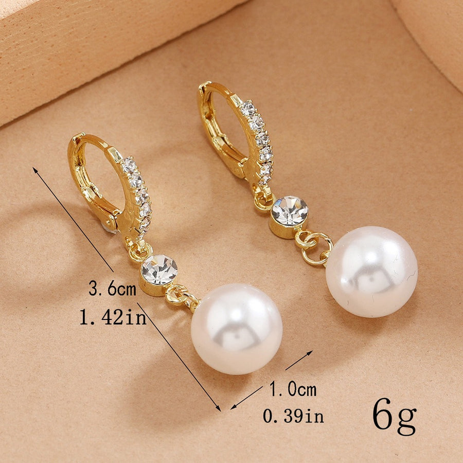 Womens Versatile Fashionable Minimalist Stud Earrings