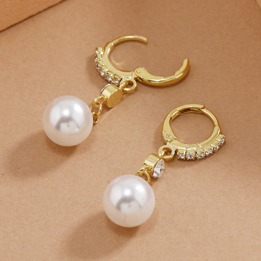Womens Versatile Fashionable Minimalist Stud Earrings