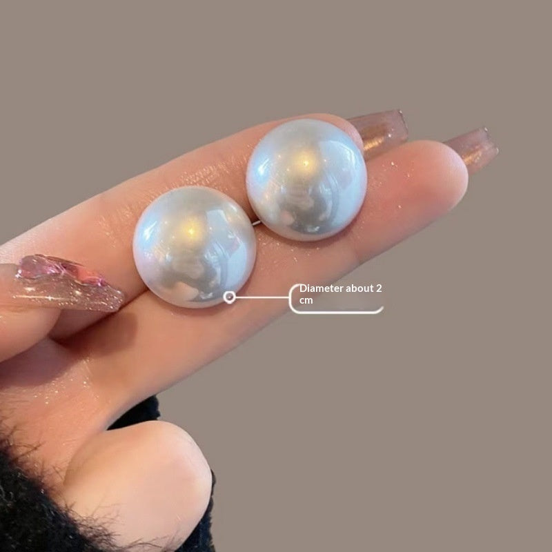 Retro Oversized Bread-shaped Stud Earrings for Trendy Look