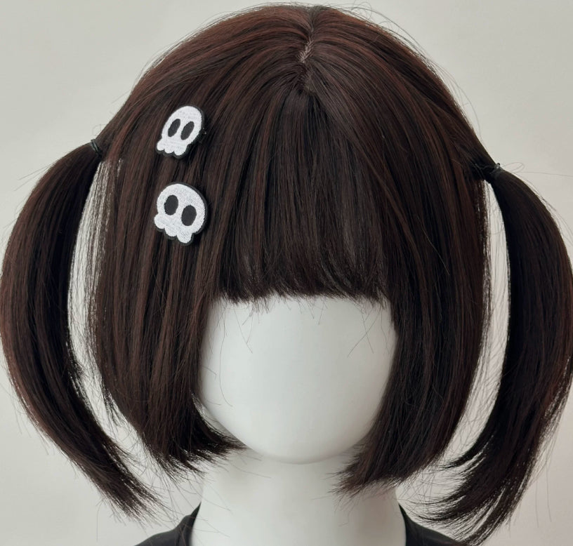Subculture Skull Bang Clip - Cute Dark Hairpin for Stylish Looks
