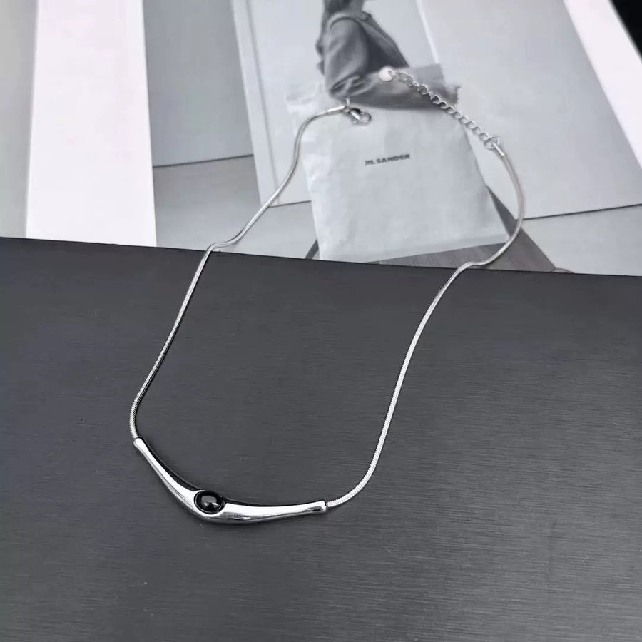 New Minimalist-style Sweater Womens Necklace - Trendy Accessory